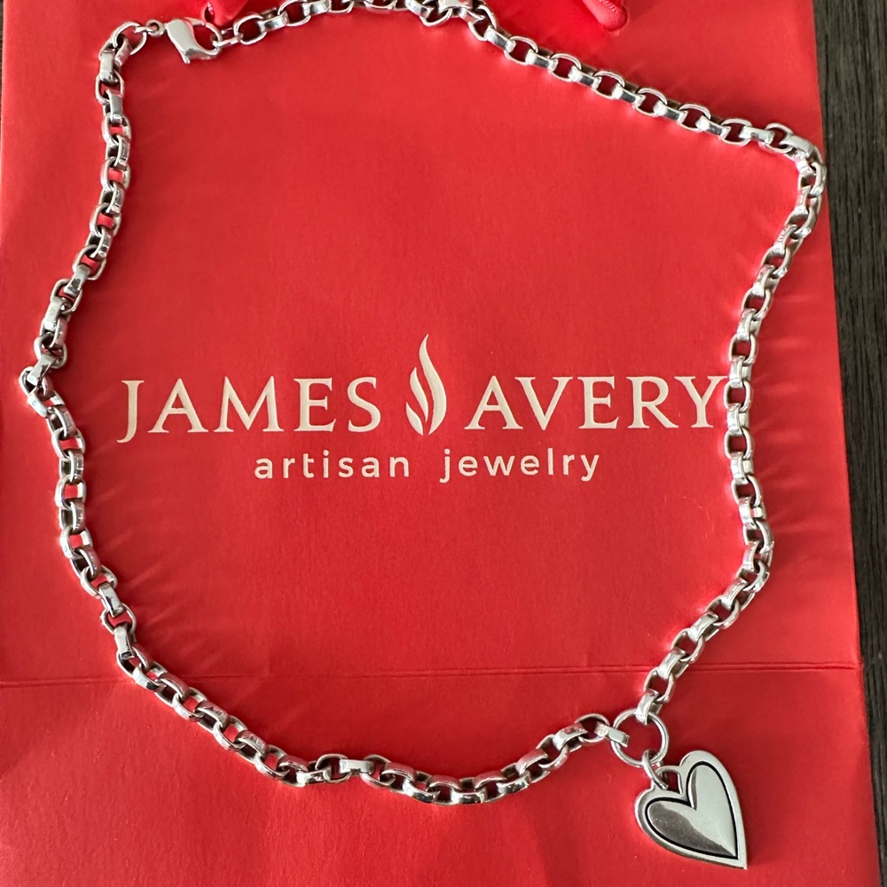 James Avery Silver Heart Link Necklace on Red Pouch